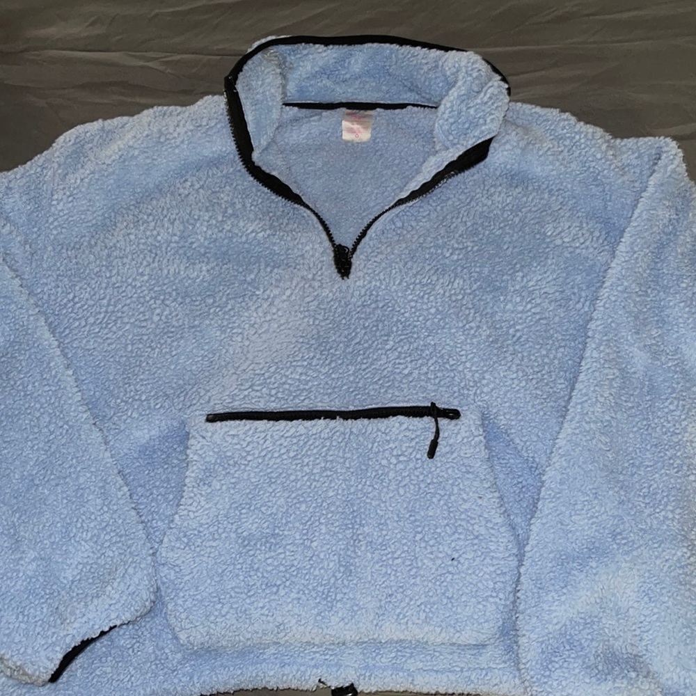 Long sleeve fleece pull over jacket